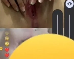 Call Sex cùng em gái non tơ bím hồng trên OmeTV cực hấp dẫn