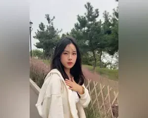 Clip sex Em nữ sinh hoa khôi Thượng Hải với thầy giáo
