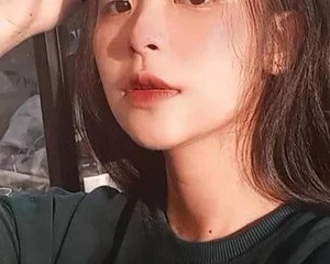 Clip thủ dâm hs Nguyễn Linh Chi