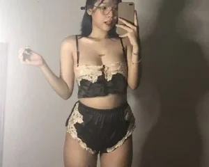 ClipHot VN Em Dương 2k1 có sở thích móc lồn thẩm du