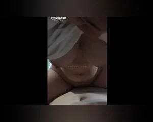 Đang địt nhau thì mẹ gọi