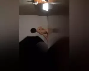 Địt con người yêu tóc ngắn của thằng bạn dâm vô đối