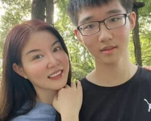 Địt mẹ thằng bạn thân tại thấy bà ngon quá
