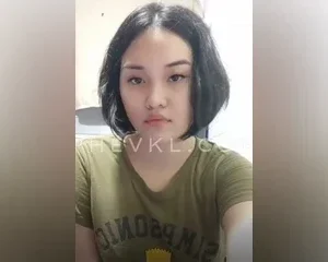 Em chuppy và chiếc bím thâm lắm nước