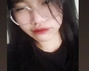Ngọc 2k5 tung clip móc cua show zú