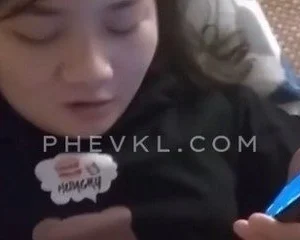 Rủ bạn thân đi nhà nghỉ nhưng nó bảo không cần mặc đẹp đâu! Thế là nó đéo mặc xilip lun