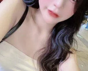 Siêu phẩm chăn hàng em Ngọc Nhi siêu hot girl