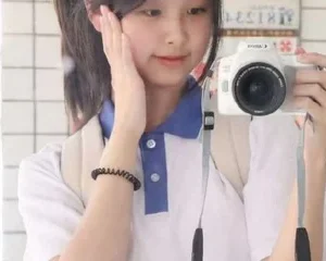 Siêu phẩm em học sinh TQ cực non tơ bị đâm cho nát bướm
