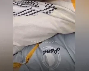 vụng trộm với đứa em gái họ khi đang ngủ say